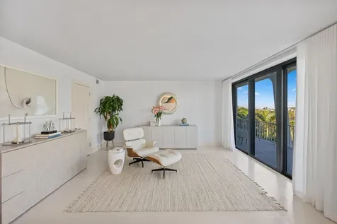 2275 S Ocean Boulevard Palm Beach FL 33480