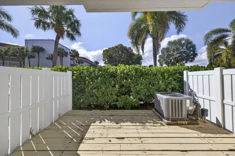1100 E Jeffrey Street Boca Raton FL 33487