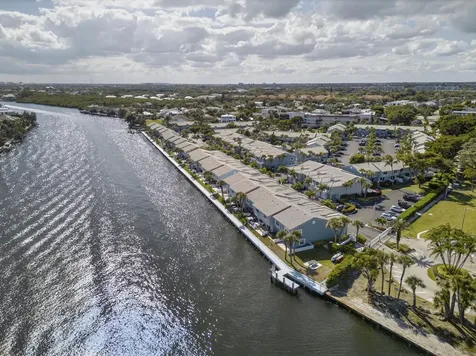 1100 E Jeffrey Street Boca Raton FL 33487