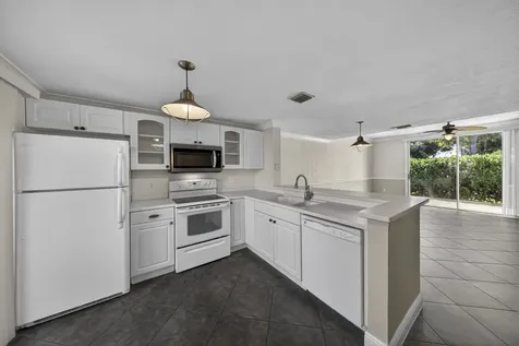 1100 E Jeffrey Street Boca Raton FL 33487