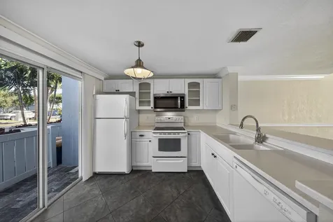 1100 E Jeffrey Street Boca Raton FL 33487