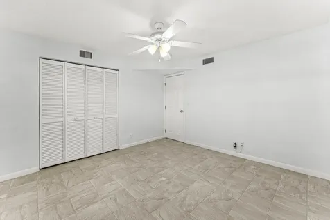 124 Shore Court North Palm Beach FL 33408