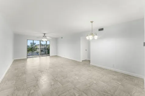 124 Shore Court North Palm Beach FL 33408