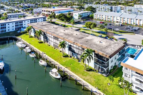 124 Shore Court North Palm Beach FL 33408