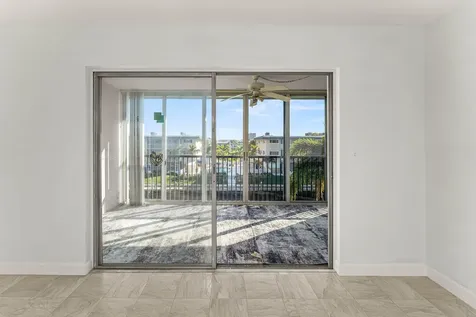 124 Shore Court North Palm Beach FL 33408