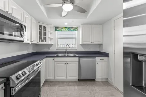 124 Shore Court North Palm Beach FL 33408