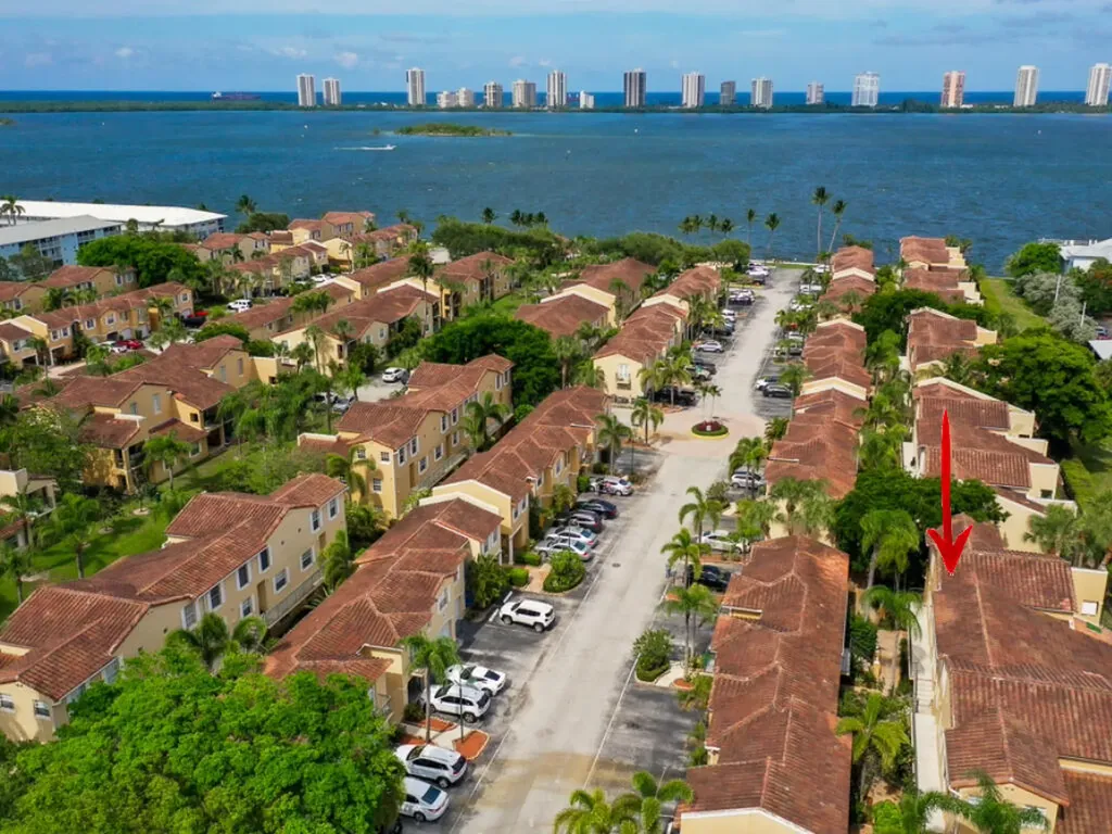1020 Lake Shore Drive Lake Park FL 33403