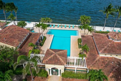 1020 Lake Shore Drive Lake Park FL 33403