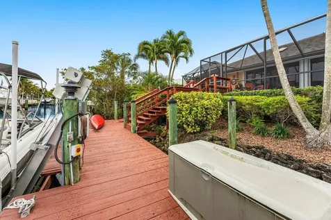 8794 Se Riverfront Terrace Jupiter FL 33469