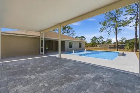 16145 E Trafalgar Drive Loxahatchee FL 33470