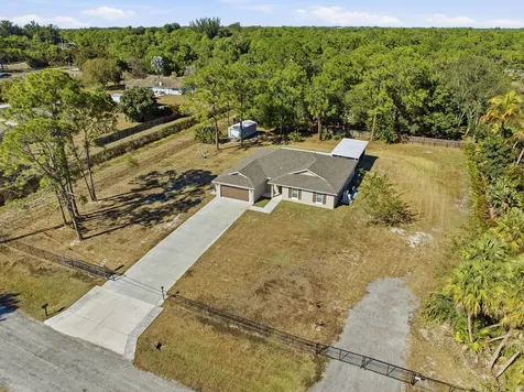 16145 E Trafalgar Drive Loxahatchee FL 33470