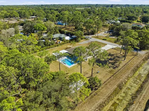 16145 E Trafalgar Drive Loxahatchee FL 33470