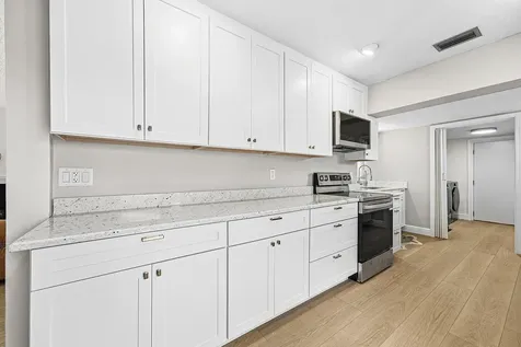 435 Ne 35th Street Boca Raton FL 33431