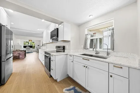 435 Ne 35th Street Boca Raton FL 33431