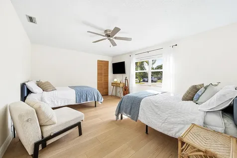 435 Ne 35th Street Boca Raton FL 33431