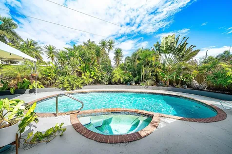 435 Ne 35th Street Boca Raton FL 33431