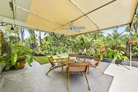 435 Ne 35th Street Boca Raton FL 33431