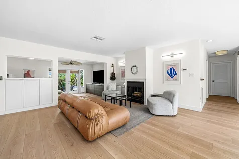 435 Ne 35th Street Boca Raton FL 33431