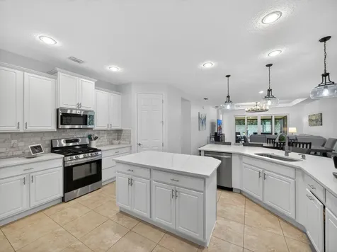 10283 Sw Silverberry Court Port Saint Lucie FL 34987