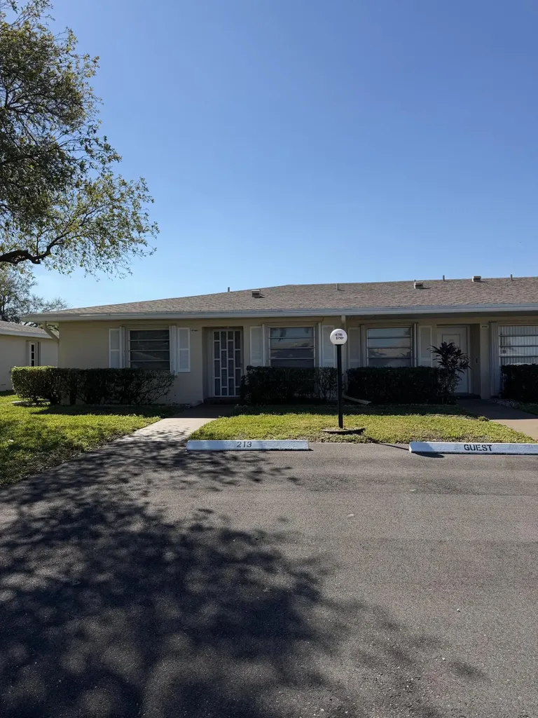 8786 Belle Aire Drive Boca Raton FL 33433