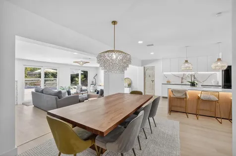 876 Nw 6th Avenue Boca Raton FL 33432