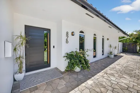 876 Nw 6th Avenue Boca Raton FL 33432