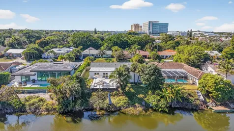 876 Nw 6th Avenue Boca Raton FL 33432