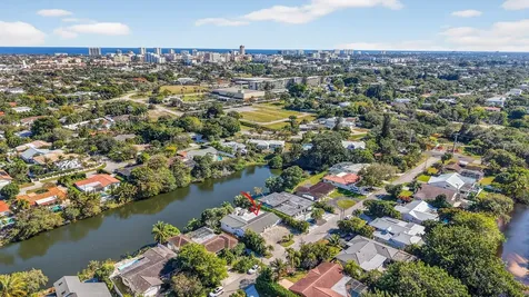 876 Nw 6th Avenue Boca Raton FL 33432