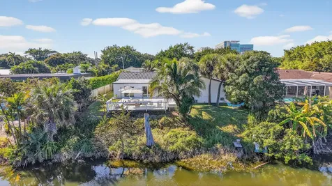 876 Nw 6th Avenue Boca Raton FL 33432