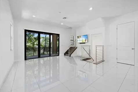4121 Faraday Way Palm Beach Gardens FL 33418