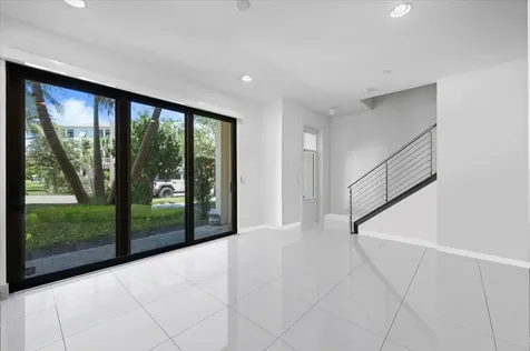 4121 Faraday Way Palm Beach Gardens FL 33418