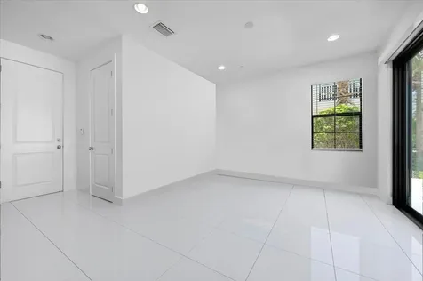 4121 Faraday Way Palm Beach Gardens FL 33418