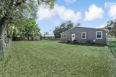 416 Deane Duff Street Clewiston FL 33440