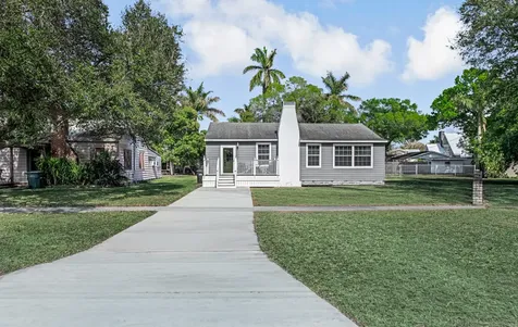 416 Deane Duff Street Clewiston FL 33440