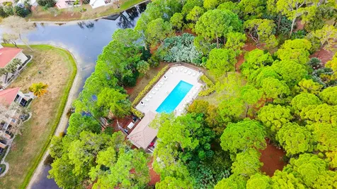 316 Hammocks Trail Greenacres FL 33413