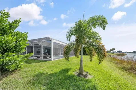 933 Yearling Trail Sebastian FL 32958