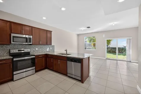 5342 Ellery Terrace West Palm Beach FL 33417