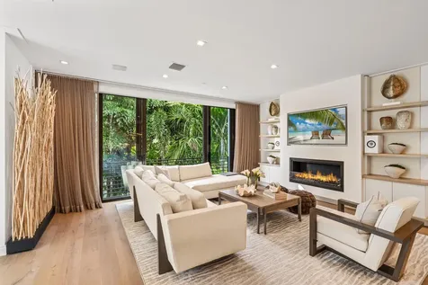 152 Andrews Avenue Delray Beach FL 33483
