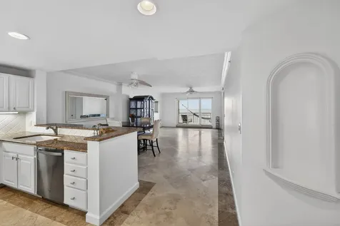 3702 N Highway A1a Hutchinson Island FL 34949