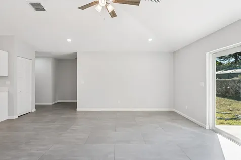 5232 Se 55th Terrace Stuart FL 34997