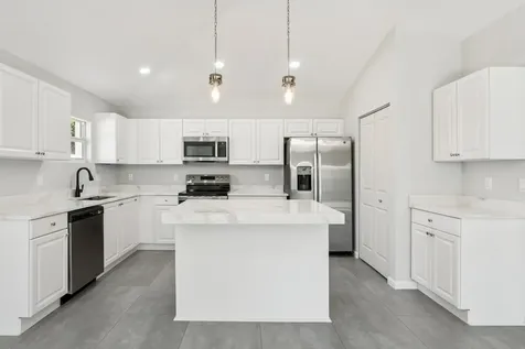 5232 Se 55th Terrace Stuart FL 34997