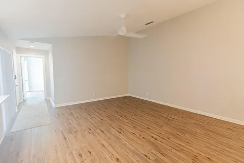 1246 Nw Sun Terrace Circle Port Saint Lucie FL 34986