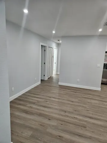 424 Putnam Road West Palm Beach FL 33405
