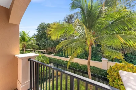 604 NE Francesca Lane Boca Raton FL 33487