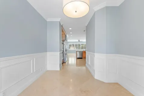 604 NE Francesca Lane Boca Raton FL 33487