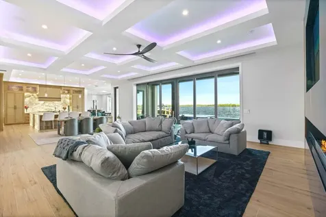 712 Lakeside Circle North Palm Beach FL 33408