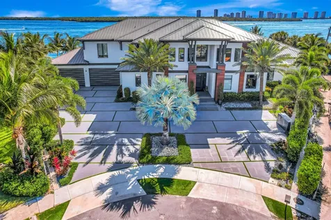 712 Lakeside Circle North Palm Beach FL 33408