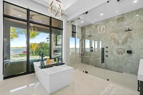 712 Lakeside Circle North Palm Beach FL 33408