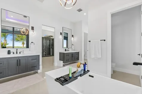 712 Lakeside Circle North Palm Beach FL 33408