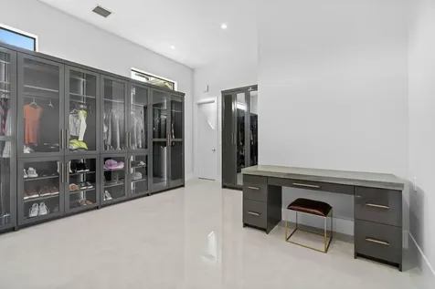 712 Lakeside Circle North Palm Beach FL 33408